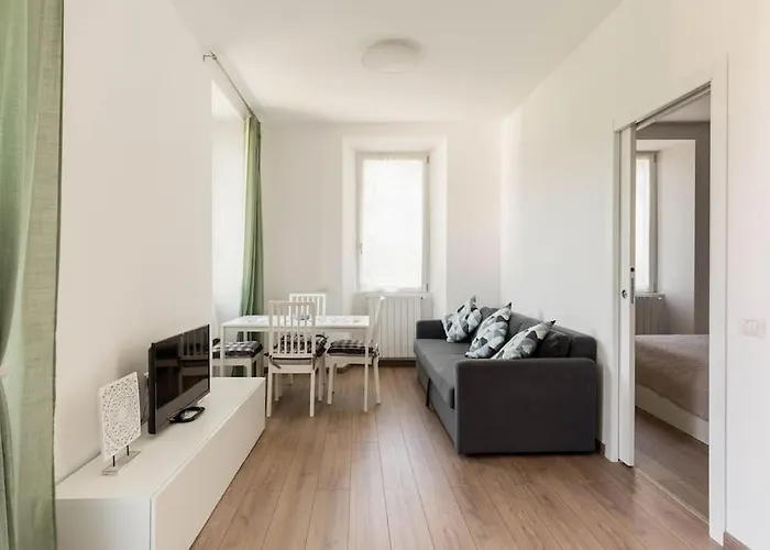 Garibaldi's Apartman Como